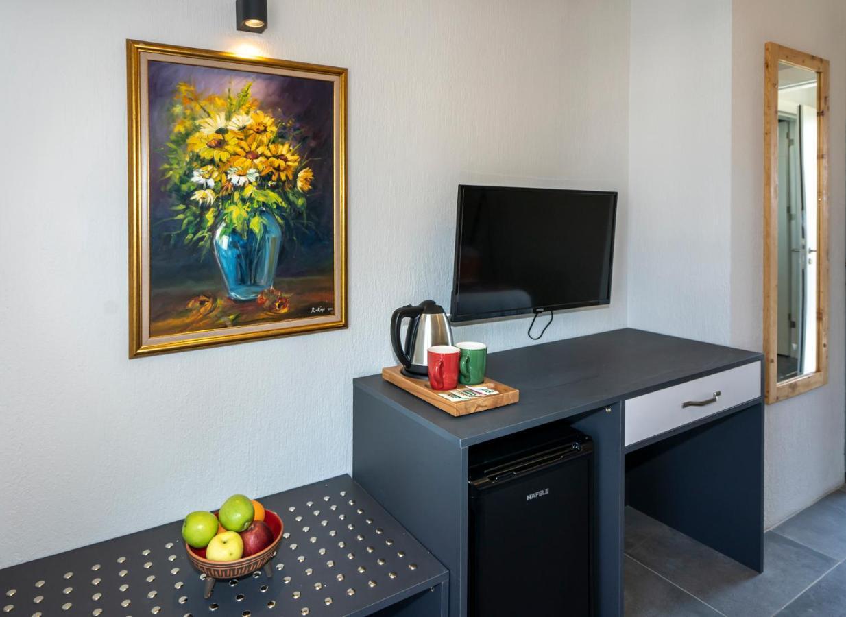 Dadya Bora Hotel Emecik Exterior photo